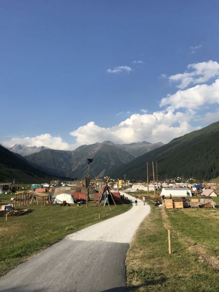 Clicca per vedere l'immagine alla massima grandezza