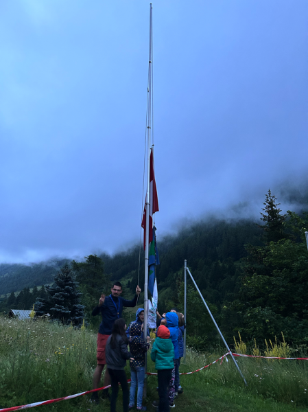 Clicca per vedere l'immagine alla massima grandezza