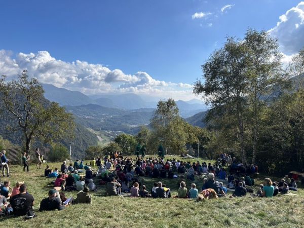 Clicca per vedere l'immagine alla massima grandezza