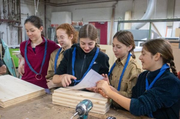 Clicca per vedere l'immagine alla massima grandezza