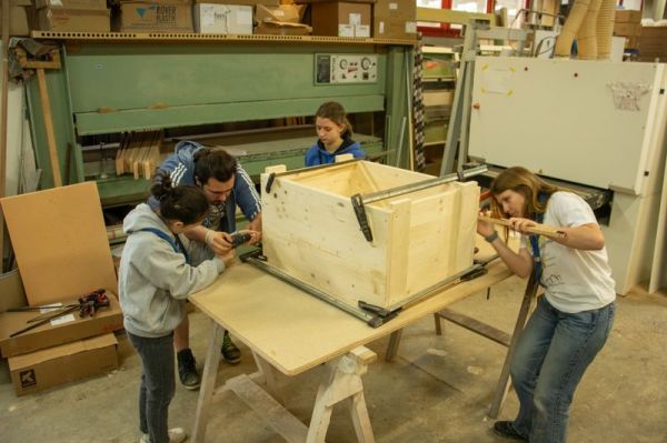 Clicca per vedere l'immagine alla massima grandezza