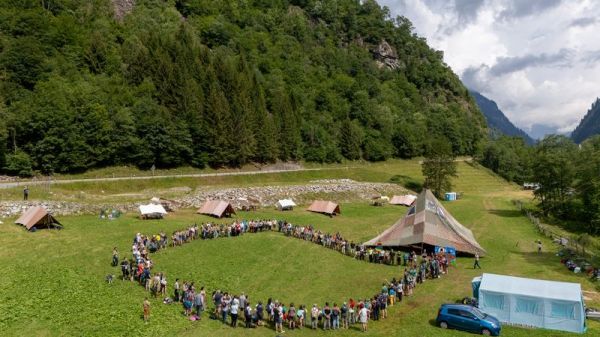 Clicca per vedere l'immagine alla massima grandezza