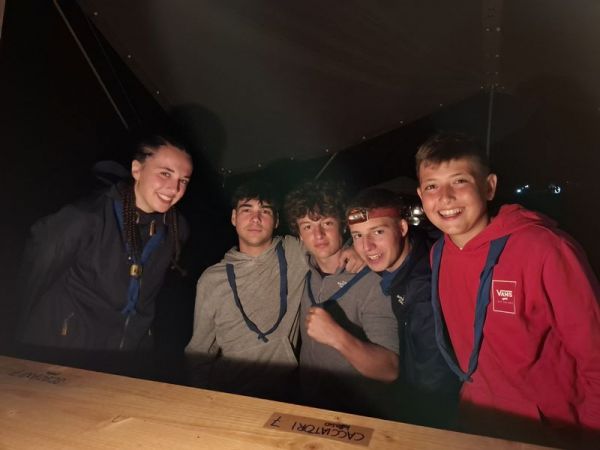 Clicca per vedere l'immagine alla massima grandezza