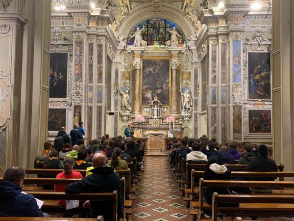 Clicca per vedere l'immagine alla massima grandezza