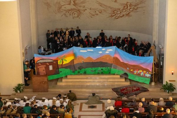 Clicca per vedere l'immagine alla massima grandezza