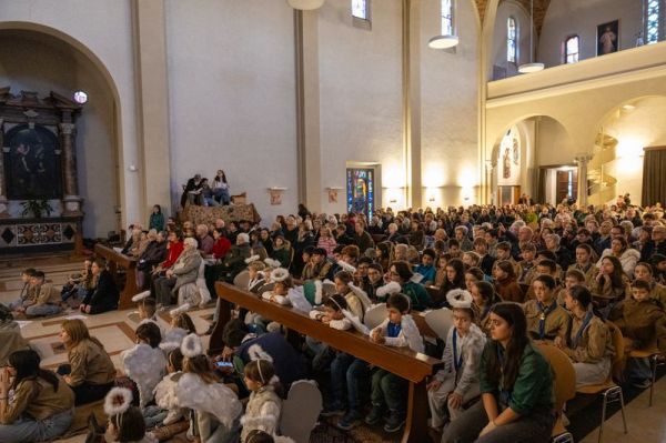Clicca per vedere l'immagine alla massima grandezza