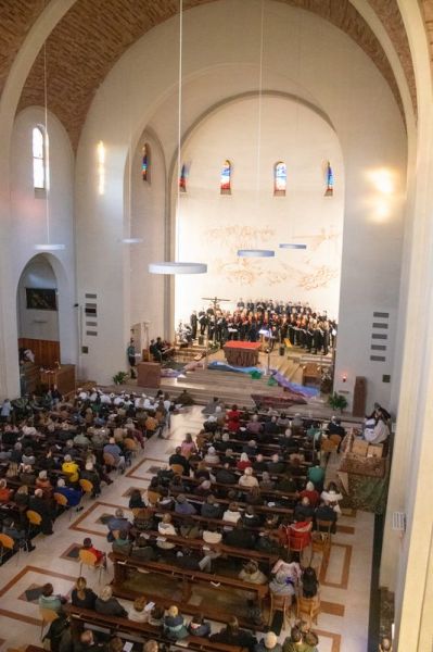 Clicca per vedere l'immagine alla massima grandezza