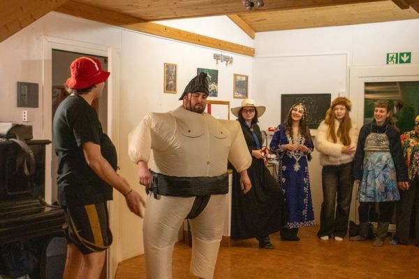 Clicca per vedere l'immagine alla massima grandezza