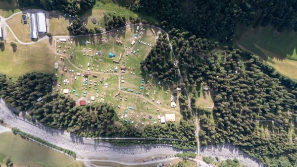 Clicca per vedere l'immagine alla massima grandezza