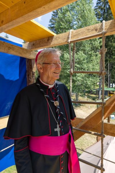 Clicca per vedere l'immagine alla massima grandezza