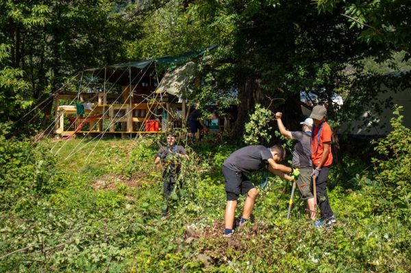 Clicca per vedere l'immagine alla massima grandezza