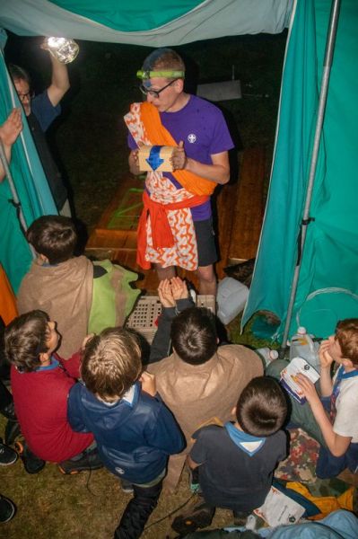 Clicca per vedere l'immagine alla massima grandezza