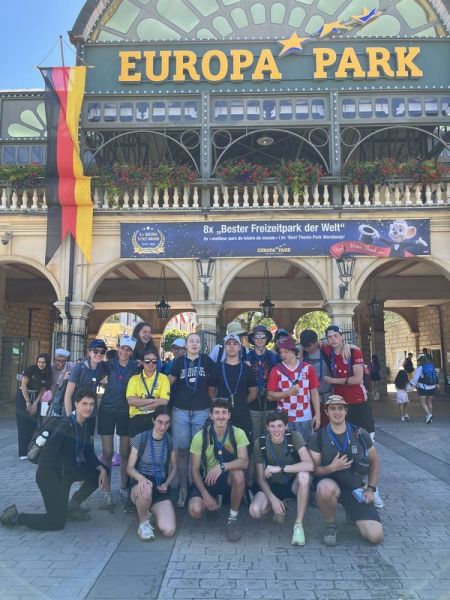 Clicca per vedere l'immagine alla massima grandezza