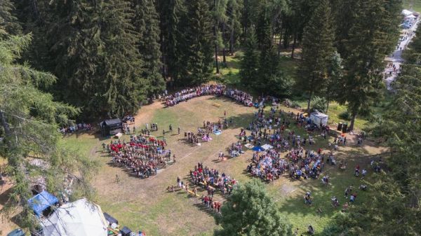 Clicca per vedere l'immagine alla massima grandezza